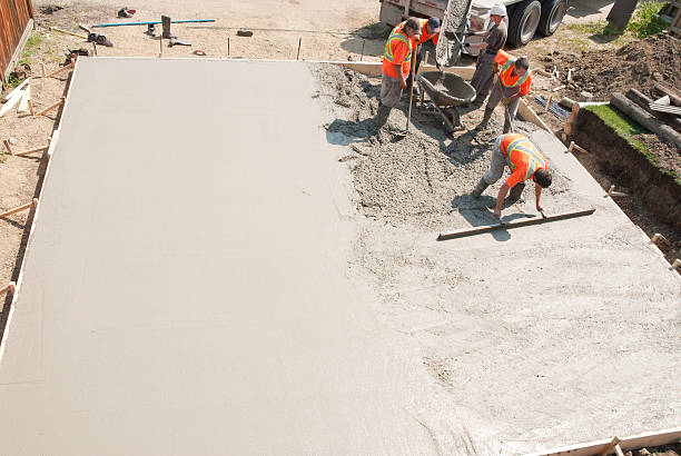 Best Concrete Pool Decks in Peach Springs, AZ